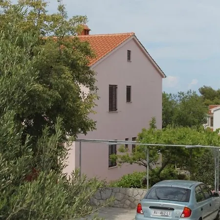 With A Parking Space Apartment *